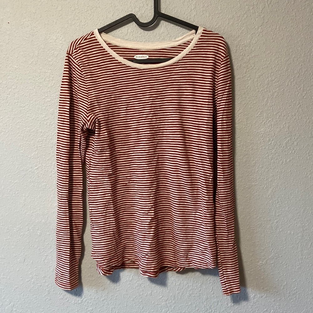 Red and White Striped Old Navy Long Sleeve Shirt size XS